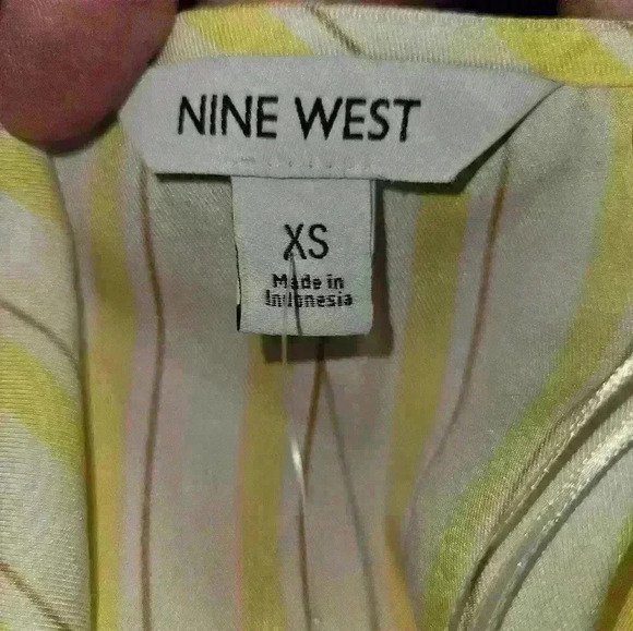 Nine West Womans Blouse Size XS - Picture 10 of 12